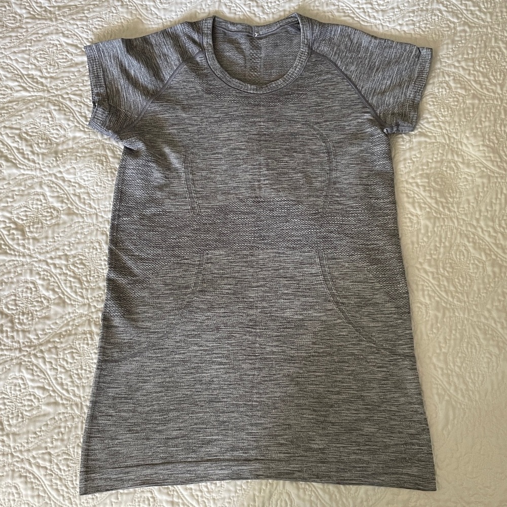 Lululemon Swiftly Tech Short-Sleeve Shirt